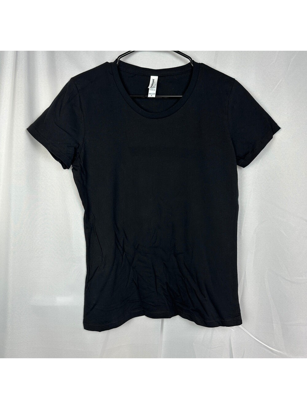 NWT Royal Apparel T-Shirt Women's M Black Basic Crew Neck